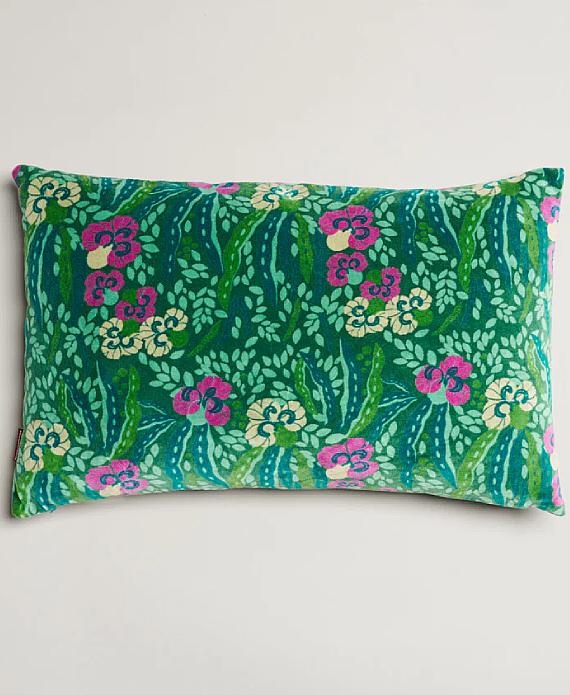 coussin-velours-allegria-green-les-touristes-paris-1.jpg