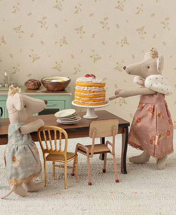 gateau-de-fete-et-son-presentoir-souris-maileg-1.jpg