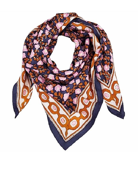 grand-foulard-flower-seventies-love-explorers-1.jpg