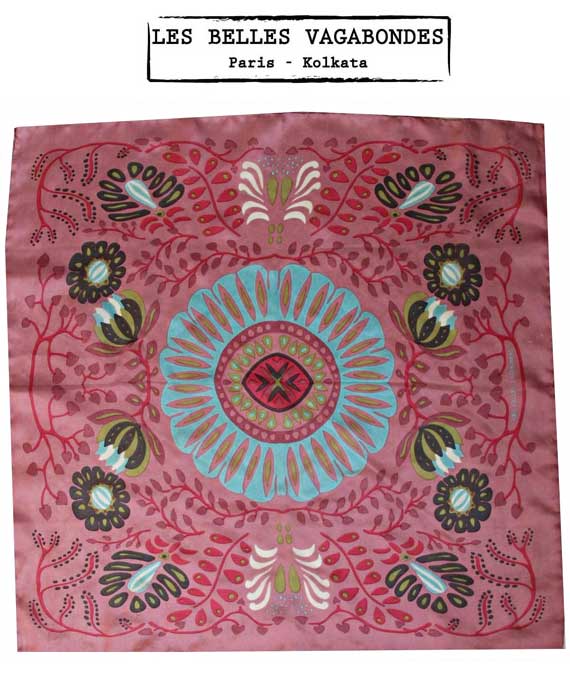 mini-carre-soie-marushka-rose-les-belles-vagabondes-1.jpg