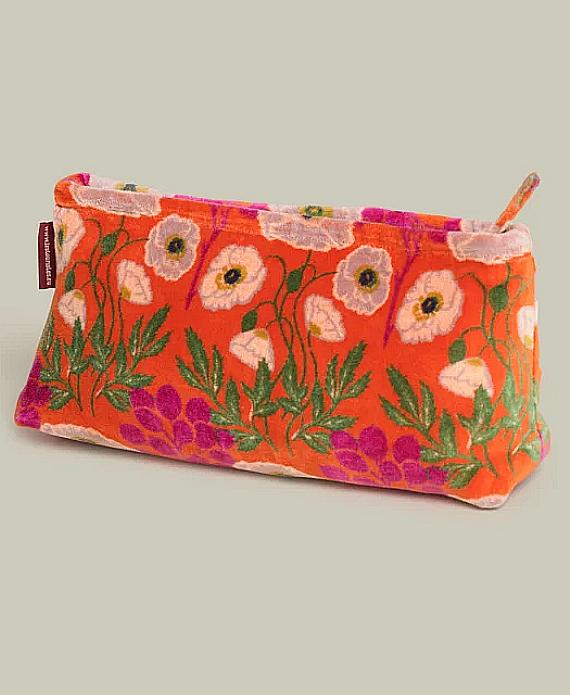 trousse-velours-maquillage-les-touristes-paris-2.jpg