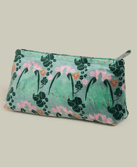trousse-velours-maquillage-william-les-touristes-paris-1.jpg